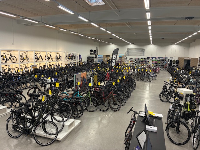 Brøndby Outlet Stemning 1