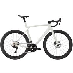 Trek Madone SL 5 Pro.